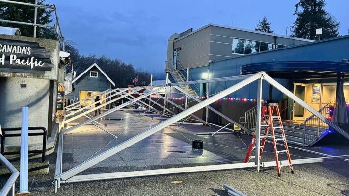 Vancouver Aquarium Maxi Frame Tent